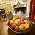 Georgio's V Hotel 4*