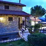 Hotel Georgio's V Kalavryta