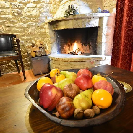 Georgio's V Ξενοδοχείο 4*