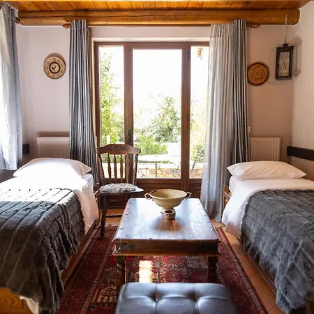 Georgio's V Kalavryta