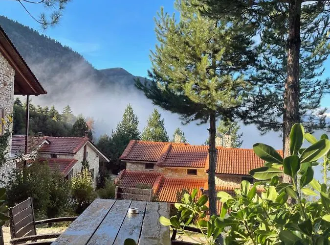 Georgio's V Hotel 4*