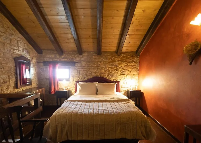 Georgio's V Hotel 4*